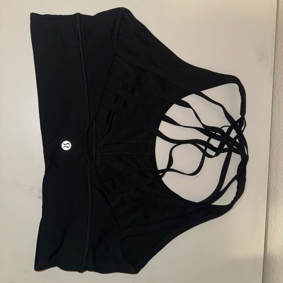 Lululemon Free to be Moved Bra - Picture 5 of 6